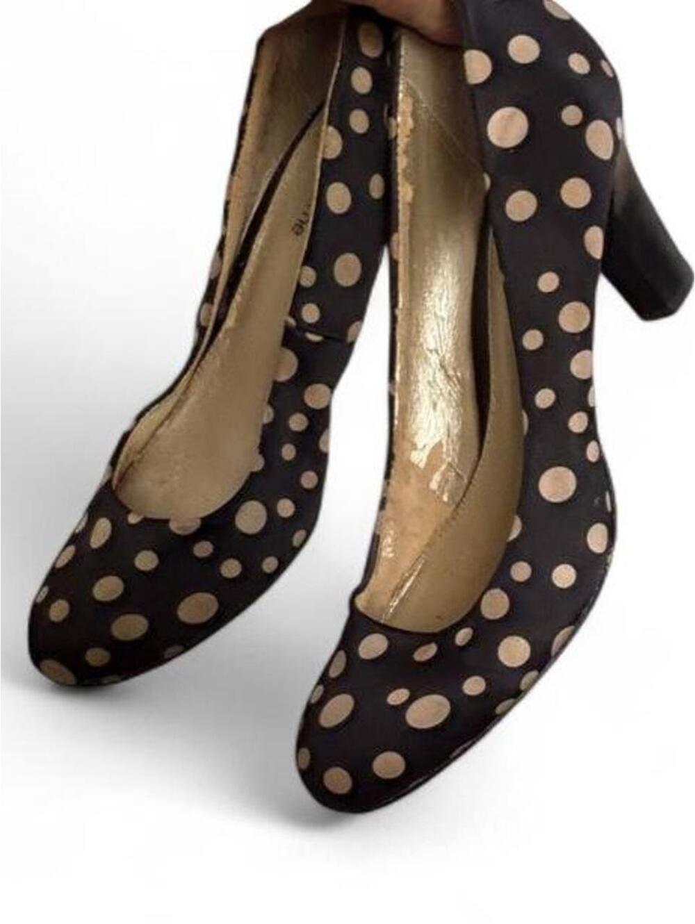 polka dot pumps unique rare find pinup shoes, size 8 medium women’s